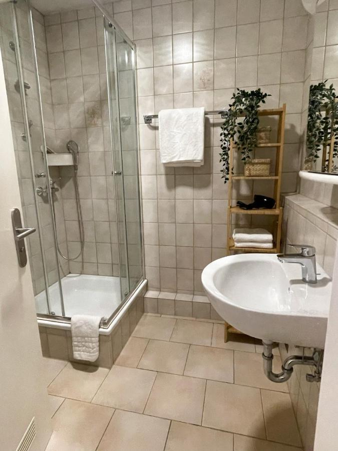 Nami - Robin - Helle Apartments Mitten In Der Stadt Memmingen Dış mekan fotoğraf