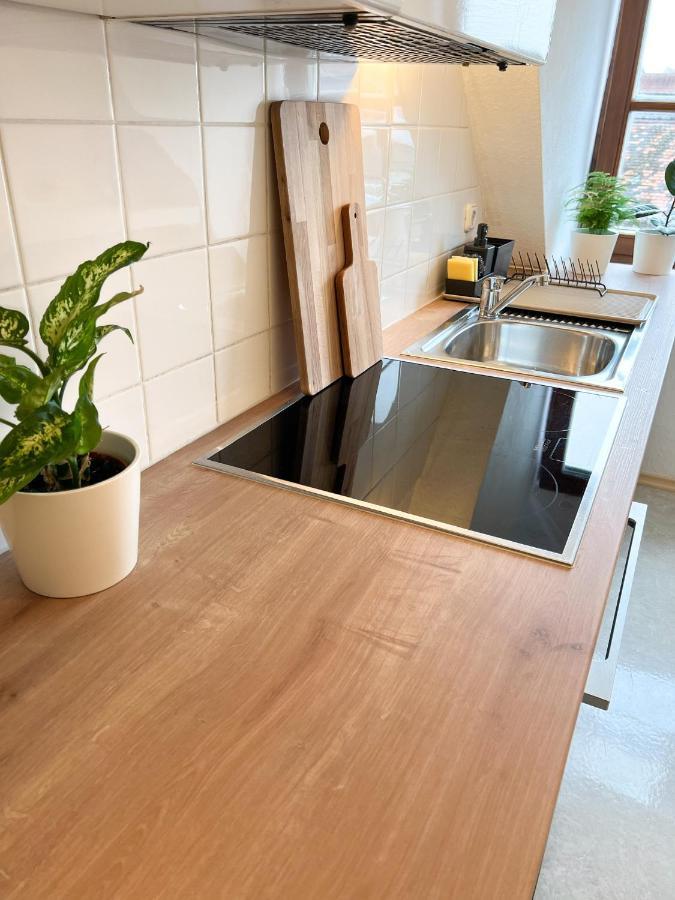 Nami - Robin - Helle Apartments Mitten In Der Stadt Memmingen Dış mekan fotoğraf